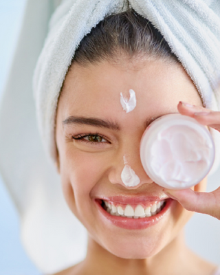 How to Tame Your Oily Skin